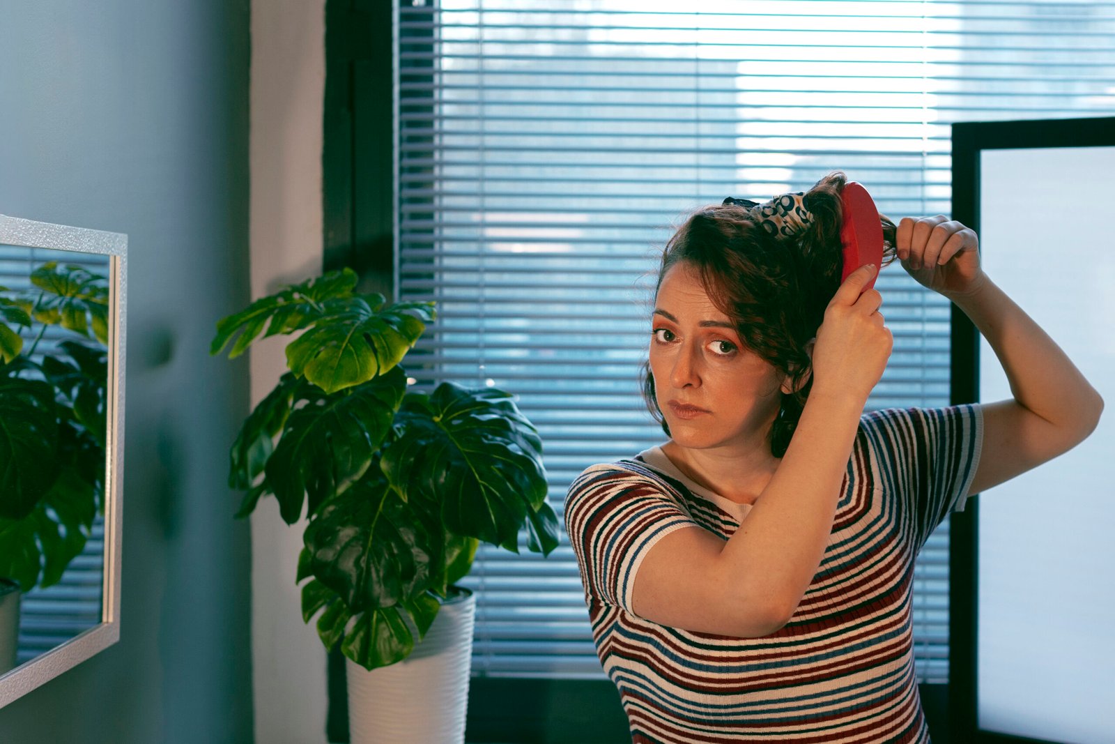 Read more about the article Why Most Salons Fail in the First 2 Years – And How to Avoid It 
